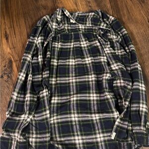American Eagle Outfitters Navy and Green Plaid Shirt